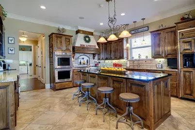 826 Cimmarron Bay Drive, Runaway Bay, TX 76426 - Photo 18