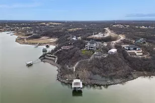 826 Cimmarron Bay Dr, Runaway Bay, TX 76426 - Photo 6