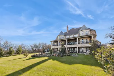 826 Cimmarron Bay Drive, Runaway Bay, TX 76426 - Photo 14