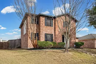 120 Cayman Dr, Lancaster, TX 75146 - Photo 2