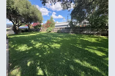5620 Landsdown Drive, Waco, TX 76708 - Photo 36