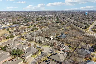 7000 Mossycup Ln, North Richland Hills, TX 76182 - Photo 30