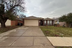 4324 Stone Hollow Way, Fort Worth, TX 76040 - Photo 4