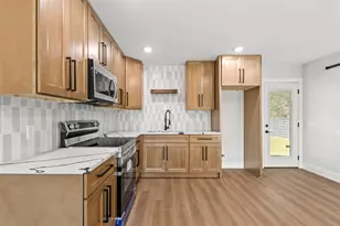 2837 Elsie Faye Heggins St, Dallas, TX 75215 - Photo 18