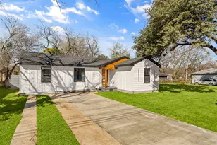 2837 Elsie Faye Heggins St, Dallas, TX 75215 - Photo 2