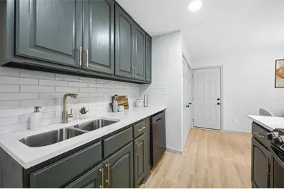 512 Meadow Street, Saginaw, TX 76179 - Photo 6