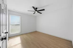 512 Meadow St, Saginaw, TX 76179 - Photo 18