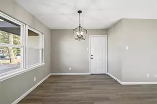 8012 Laura St, North Richland Hills, TX 76180 - Photo 10
