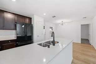 9729 Motley Dr, Fort Worth, TX 76179 - Photo 4