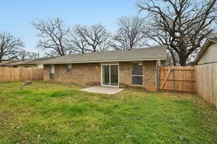 1209 Pin Oak, Denton, TX 76209 - Photo 24