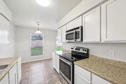 1209 Pin Oak, Denton, TX 76209 - Photo 6