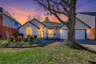 2202 S Branch Dr, Arlington, TX 76001 - Photo 1