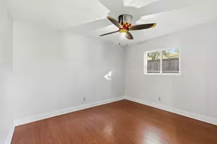 3736 Walnut Dr, Bedford, TX 76021 - Photo 32