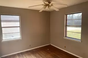 504 Hill St, Aubrey, TX 76227 - Photo 10