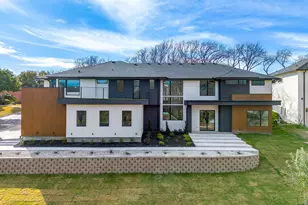 6301 Tiffany Oaks Ln, Arlington, TX 76016 - Photo 2