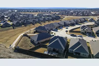 949 Philadelphia Street, Fate, TX 75189 - Photo 32