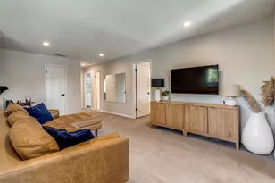 9243 Moss Farm Ln, Dallas, TX 75243 - Photo 22