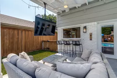 9243 Moss Farm Lane, Dallas, TX 75243 - Photo 30