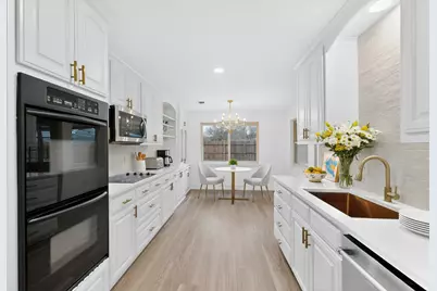 2416 Dalgreen Drive, Plano, TX 75075 - Photo 10