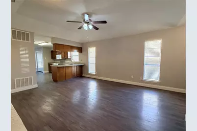 8902 Marilyn Drive, Frisco, TX 75033 - Photo 6