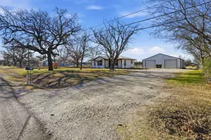 414 Fannin St, Millsap, TX 76066 - Photo 1