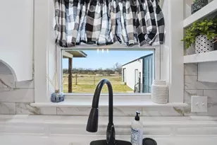 414 Fannin St, Millsap, TX 76066 - Photo 30