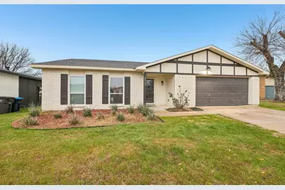 7317 Catbrier Court, Fort Worth, TX 76137 - Photo 2