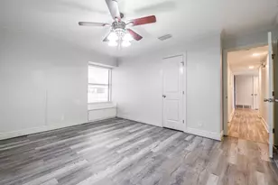 117 Haywood Dr, Benbrook, TX 76126 - Photo 16