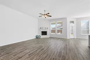 112 Mockingbird Hill, Joshua, TX 76058 - Photo 14