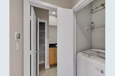 4414 Cedar Springs Road #323, Dallas, TX 75219 - Photo 18