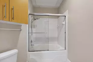 4414 Cedar Springs Rd, Dallas, TX 75219 - Photo 16