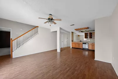 1379 Honeysuckle Lane, Lewisville, TX 75077 - Photo 10