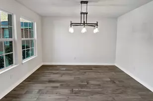 1375 Emily Ct, Burleson, TX 76028 - Photo 12