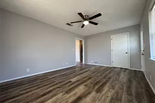 205 Wight St, Roxton, TX 75477 - Photo 4