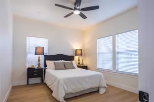 5556 Wainwright Dr, Fort Worth, TX 76112 - Photo 8