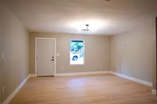 2148 Kathleen Ave, Dallas, TX 75216 - Photo 4