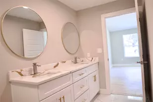 2148 Kathleen Ave, Dallas, TX 75216 - Photo 10