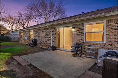 305 Hudson Avenue, Crowley, TX 76036 - Photo 30