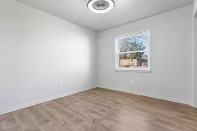 305 Hudson Avenue, Crowley, TX 76036 - Photo 20