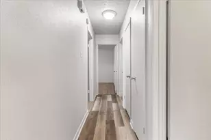 305 Hudson Ave, Crowley, TX 76036 - Photo 12