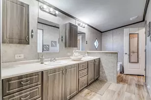 200 Farmhouse Rd, Springtown, TX 76082 - Photo 10