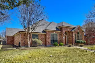 12432 Blue Ridge Dr, Frisco, TX 75033 - Photo 2