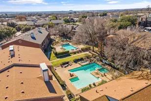 3201 Donnelly Cir, Fort Worth, TX 76107 - Photo 4