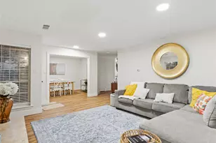 14341 Haymeadow Cir, Dallas, TX 75254 - Photo 4