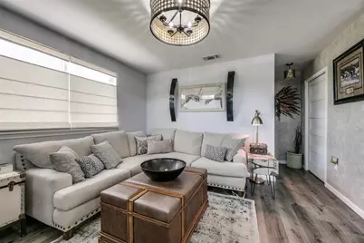 407 E Broad Street, Forney, TX 75126 - Photo 8