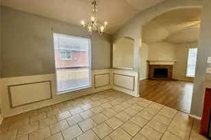 909 Meadowlark Dr, Saginaw, TX 76131 - Photo 6