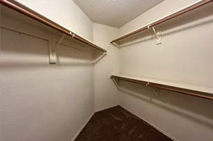 909 Meadowlark Dr, Saginaw, TX 76131 - Photo 10