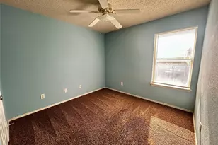 909 Meadowlark Dr, Saginaw, TX 76131 - Photo 14