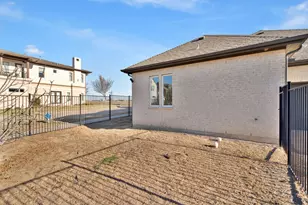 7201 Avondale Dr, McKinney, TX 75070 - Photo 34