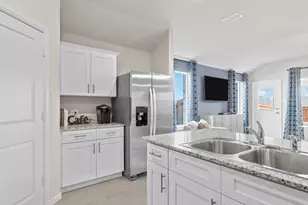 256 Rainwater Ln, Bridgeport, TX 76246 - Photo 4